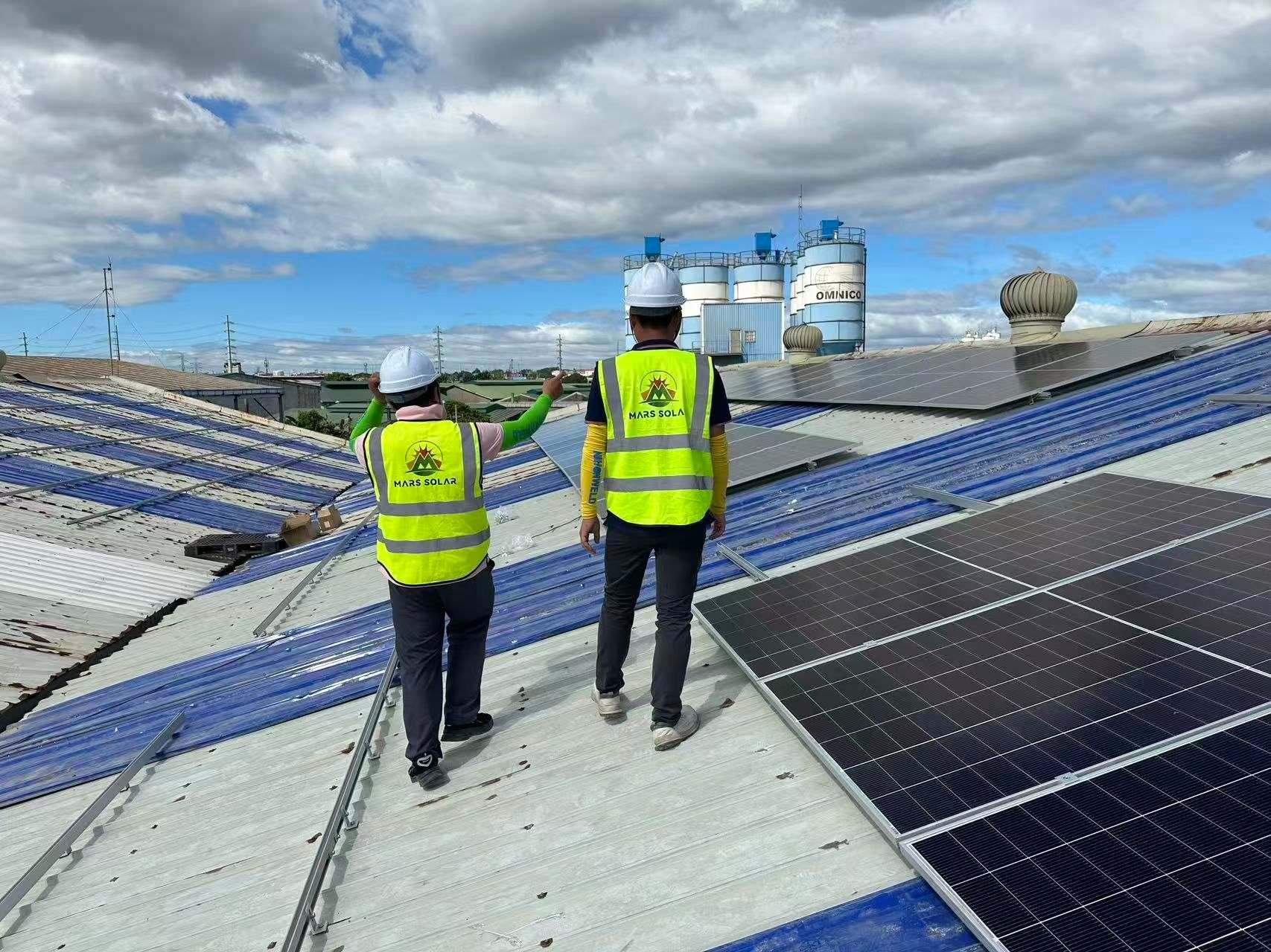 Top 10 Solar Panel Manufacturers China 2026 | Best Brands
